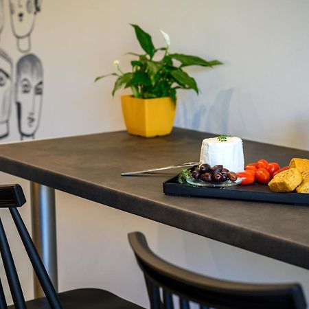 Psiri Vibes Apartment Athena Bagian luar foto